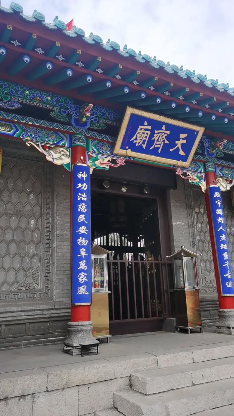 巨蟹座女人性格很冷漠吗 巨蟹为什么莫名冷漠